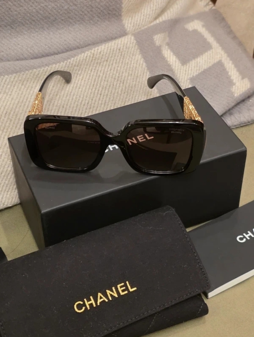 CHANEL 5532 Square Sunglasses - Picture 6 of 10